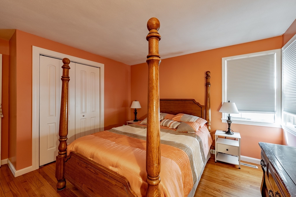 478 Amostown Road West Springfield, MA 01089 - Photo 15 of 30 Gallery Image 15