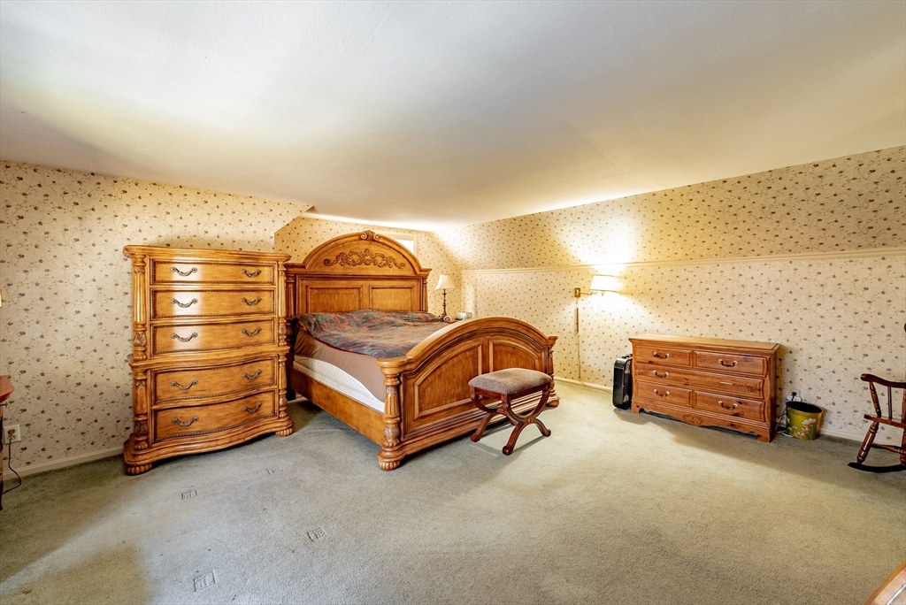 478 Amostown Road West Springfield, MA 01089 - Photo 20 of 30 Gallery Image 20
