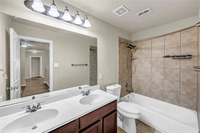 $2,500 | 1416 Rosson Road, Little Elm, TX 75068