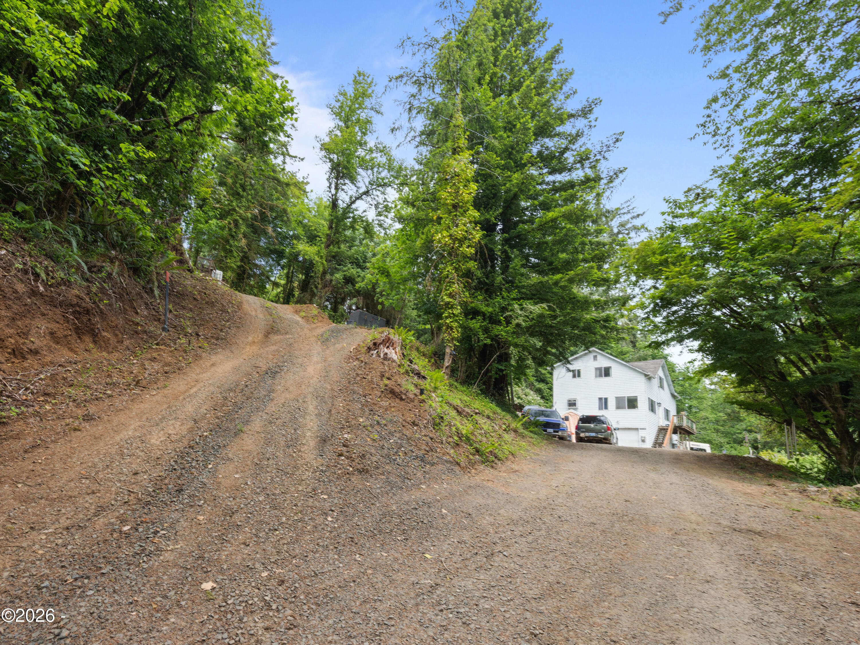 333 Southeast Olson Road Toledo, OR 97391 - Photo 3 of 55