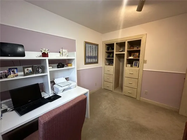 $279,900 | 1039 Glade Park East, Kittanning, PA 16201