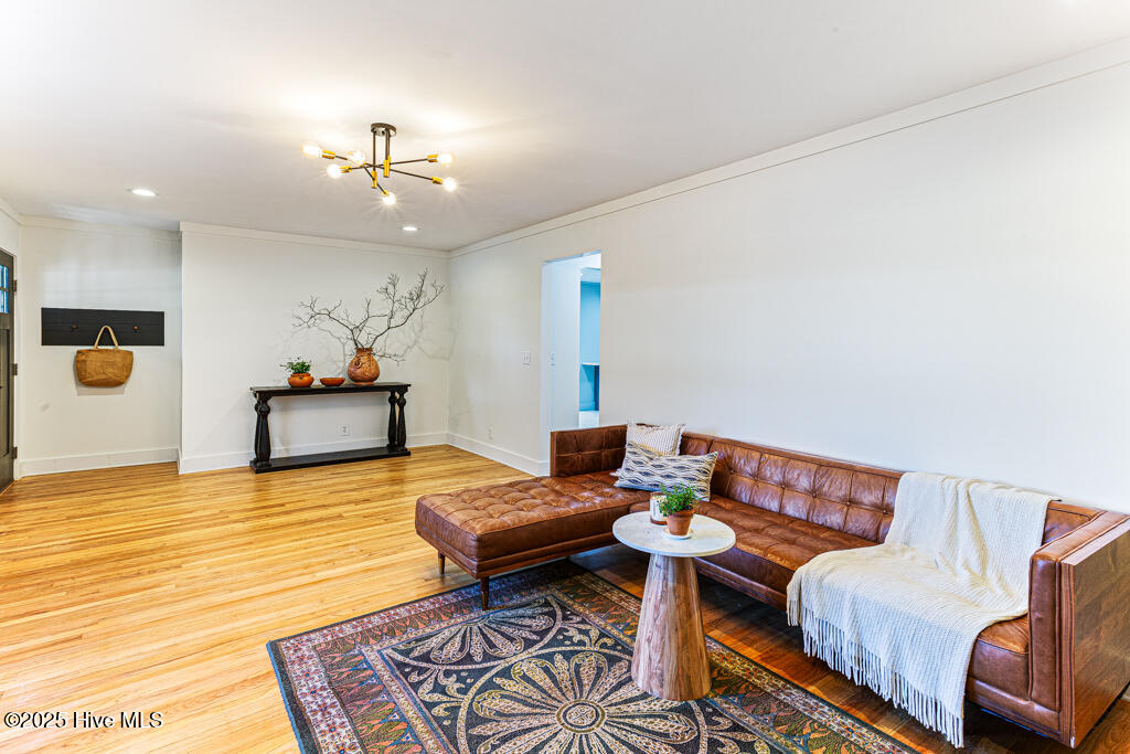 1369 Linden Road Aberdeen, NC 28315 - Photo 6 of 32 Living Room