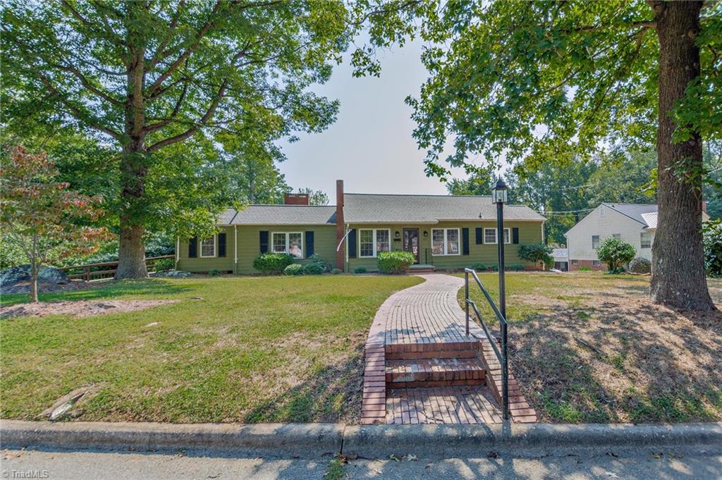 317 Ridgecrest Road Asheboro, NC 27203 - Photo 2 of 43 Gallery Image 2