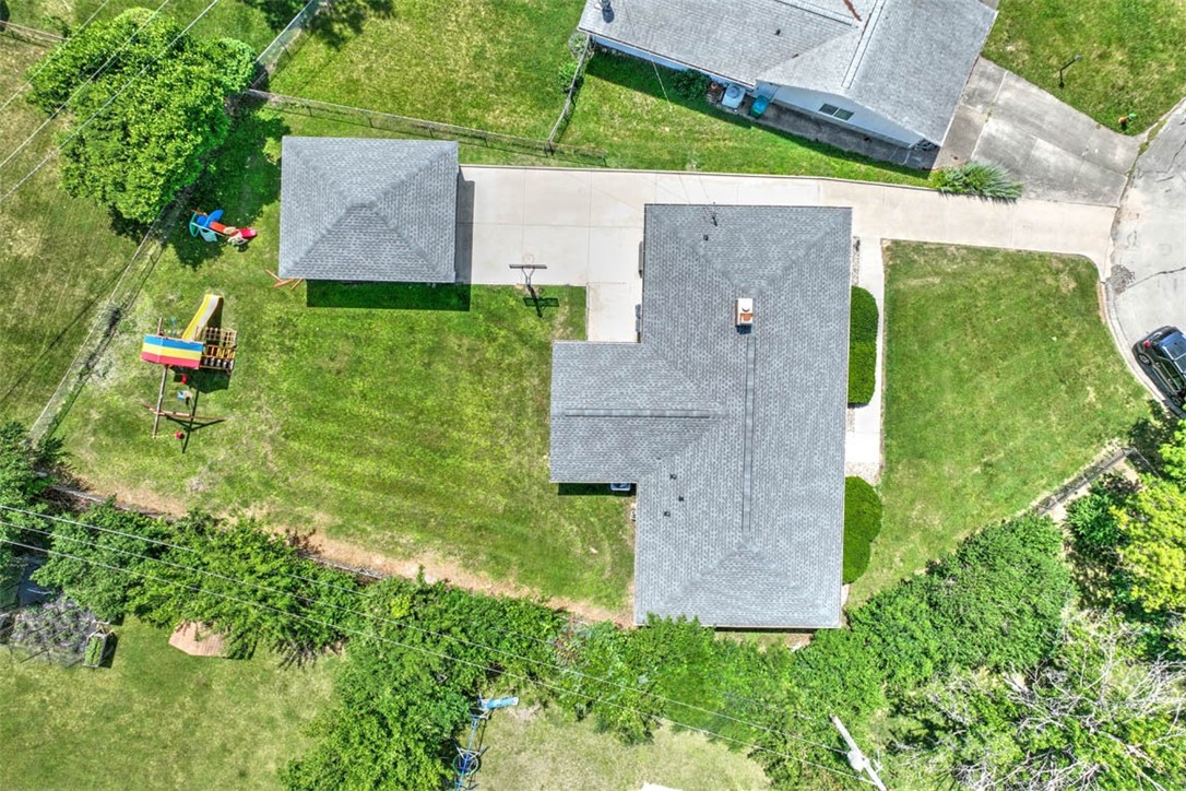 2231 Hoyt Knoll Decatur, IL 62526 - Photo 4 of 26