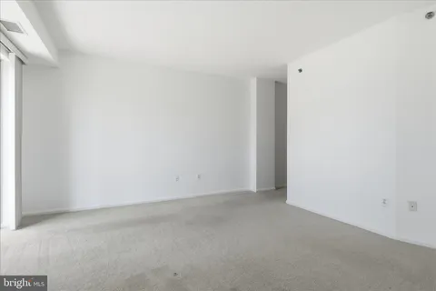 $400,000 | 3210 North Leisure World Boulevard, Unit 420, Silver Spring, MD 20906