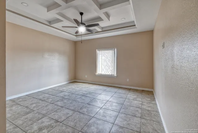 $289,900 | 144 West Brazos Street, Uvalde, TX 78801