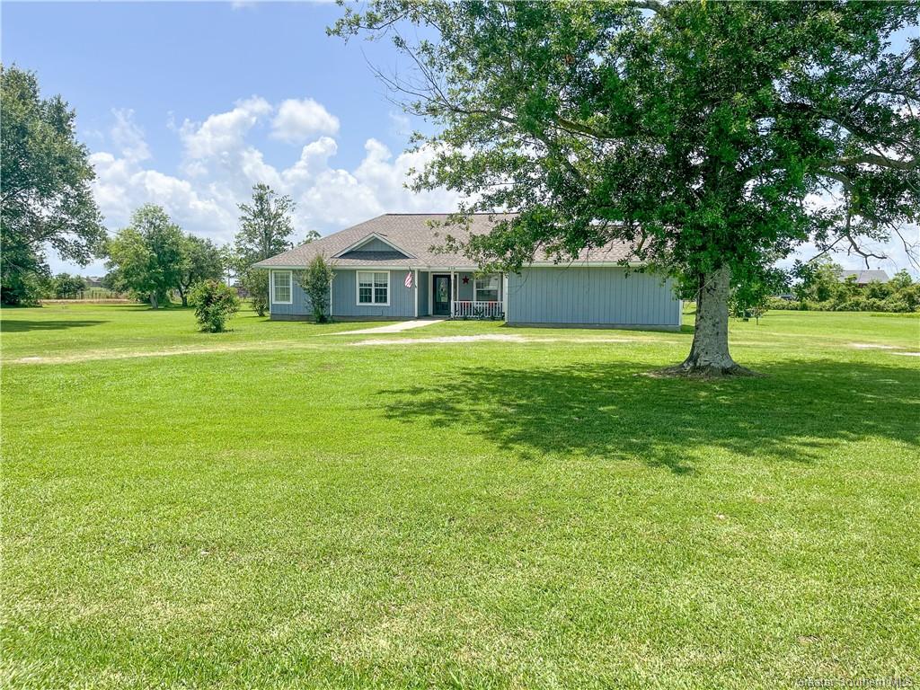 248 Faulk Lane Lake Charles, LA 70607 - Photo 2 of 25