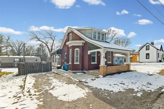 $99,900 | 324 Gilbert Street, Swansea, IL 62226