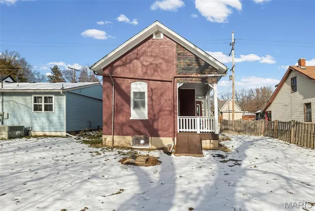 $99,900 | 324 Gilbert Street, Swansea, IL 62226