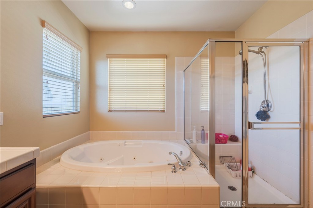 17073 Spring Canyon Place Riverside, CA 92503 - Photo 18 of 43