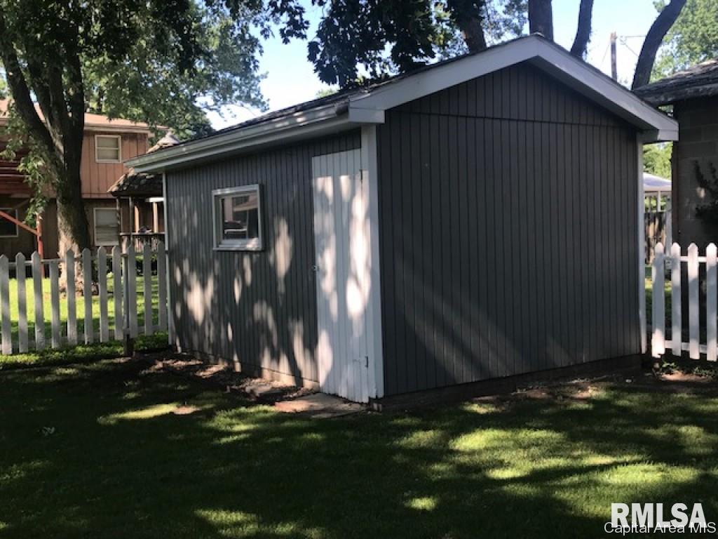 3014 South 2nd Street Springfield, IL 62703 - Photo 5 of 24