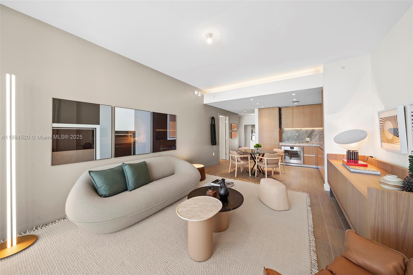 500 Alton Road, Unit 1006 Miami Beach, FL 33139 - Photo 3 of 29 Gallery Image 3