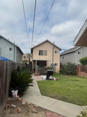 $799,900 | 348 Daisy Avenue, Long Beach, CA 90802