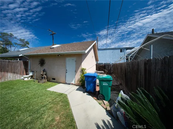 $779,000 | 348 Daisy Avenue, Long Beach, CA 90802