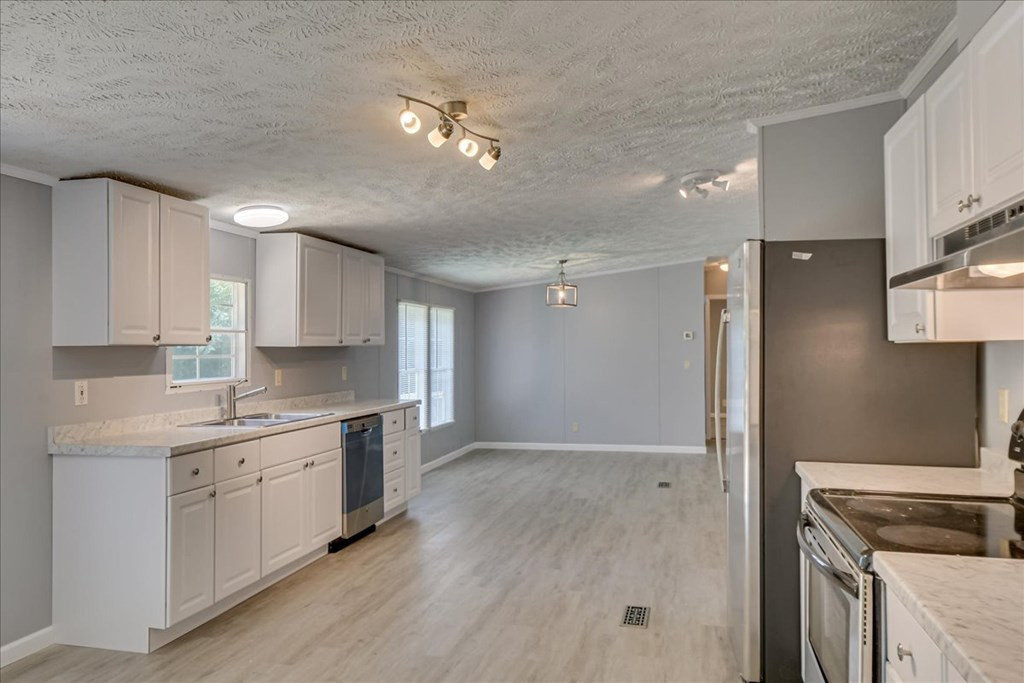 3915 Buck Road Augusta, GA 30909 - Photo 5 of 21