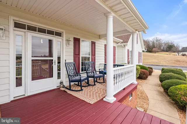 $719,900 | 18435 Snaffle Lane, Culpeper, VA 22701