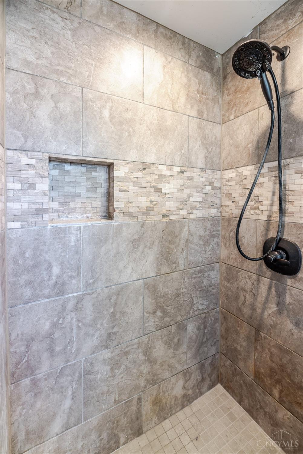 2108 East David Road Kettering, OH 45440 - Photo 31 of 43