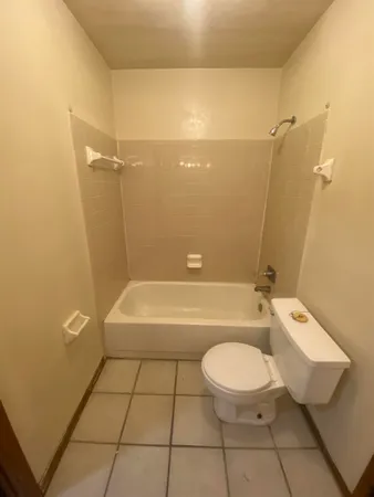 $1,395 | 1102 Greentree Court, Unit F, Tallahassee, FL 32304