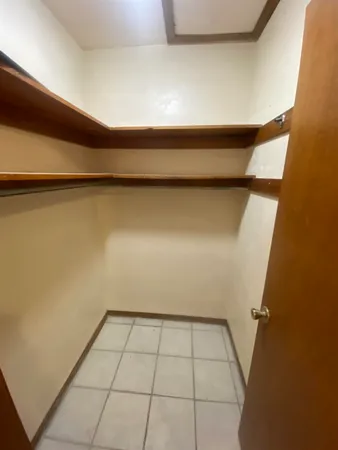 $1,395 | 1102 Greentree Court, Unit F, Tallahassee, FL 32304