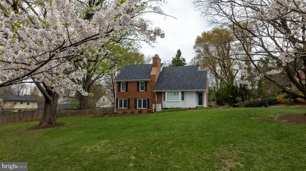 $850,000 | 3617 Patrick Henry Drive, Olney, MD 20832