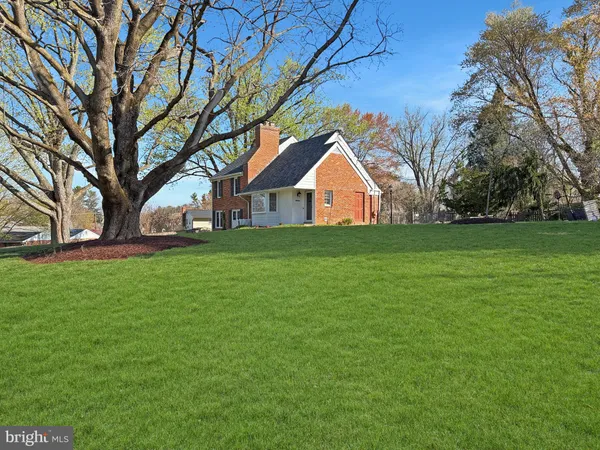 $850,000 | 3617 Patrick Henry Drive, Olney, MD 20832