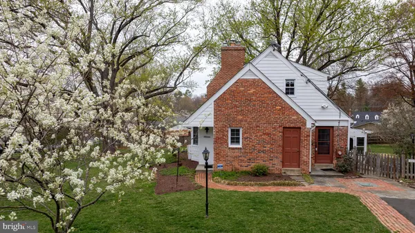 $850,000 | 3617 Patrick Henry Drive, Olney, MD 20832