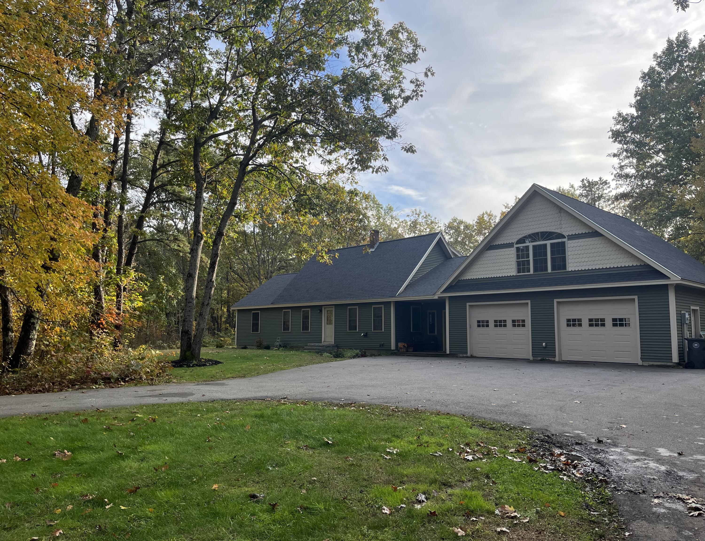 28 Middle Road Kennebunk, ME 04043 - Photo 2 of 39 Front of Home