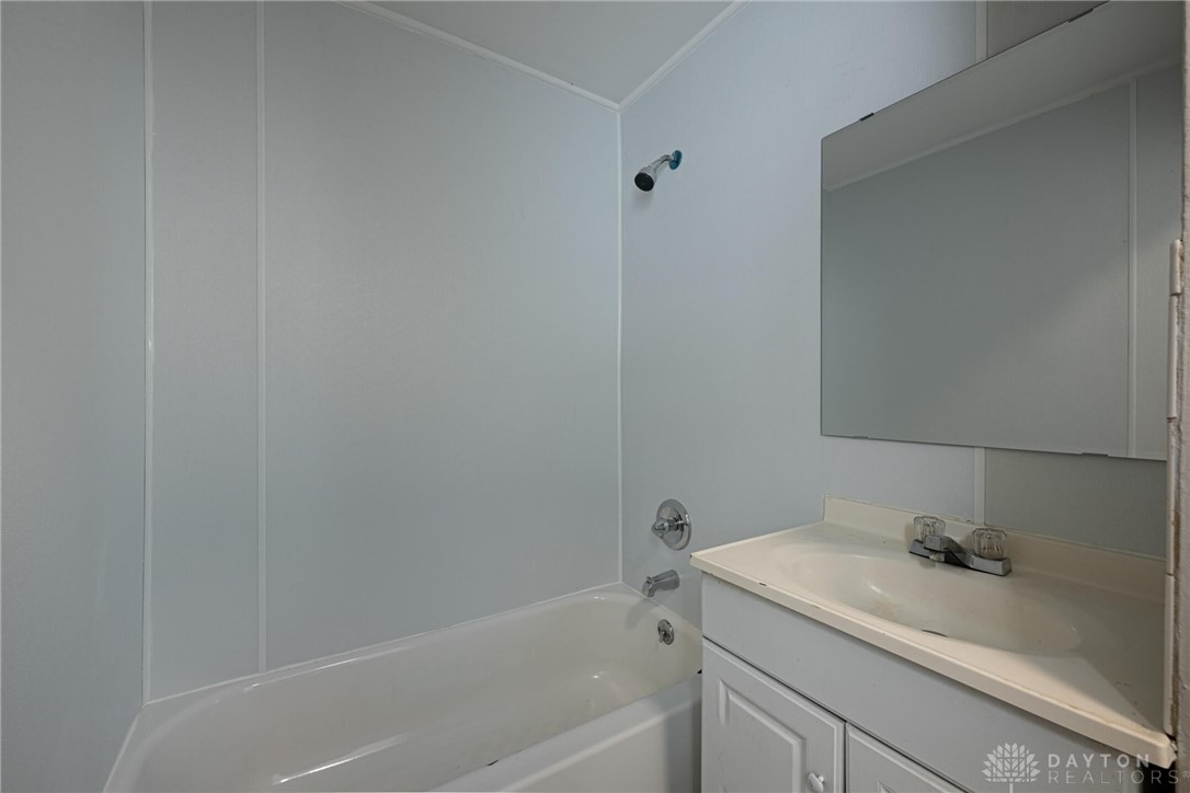 1654 Catawba Avenue Springfield, OH 45503 - Photo 13 of 29