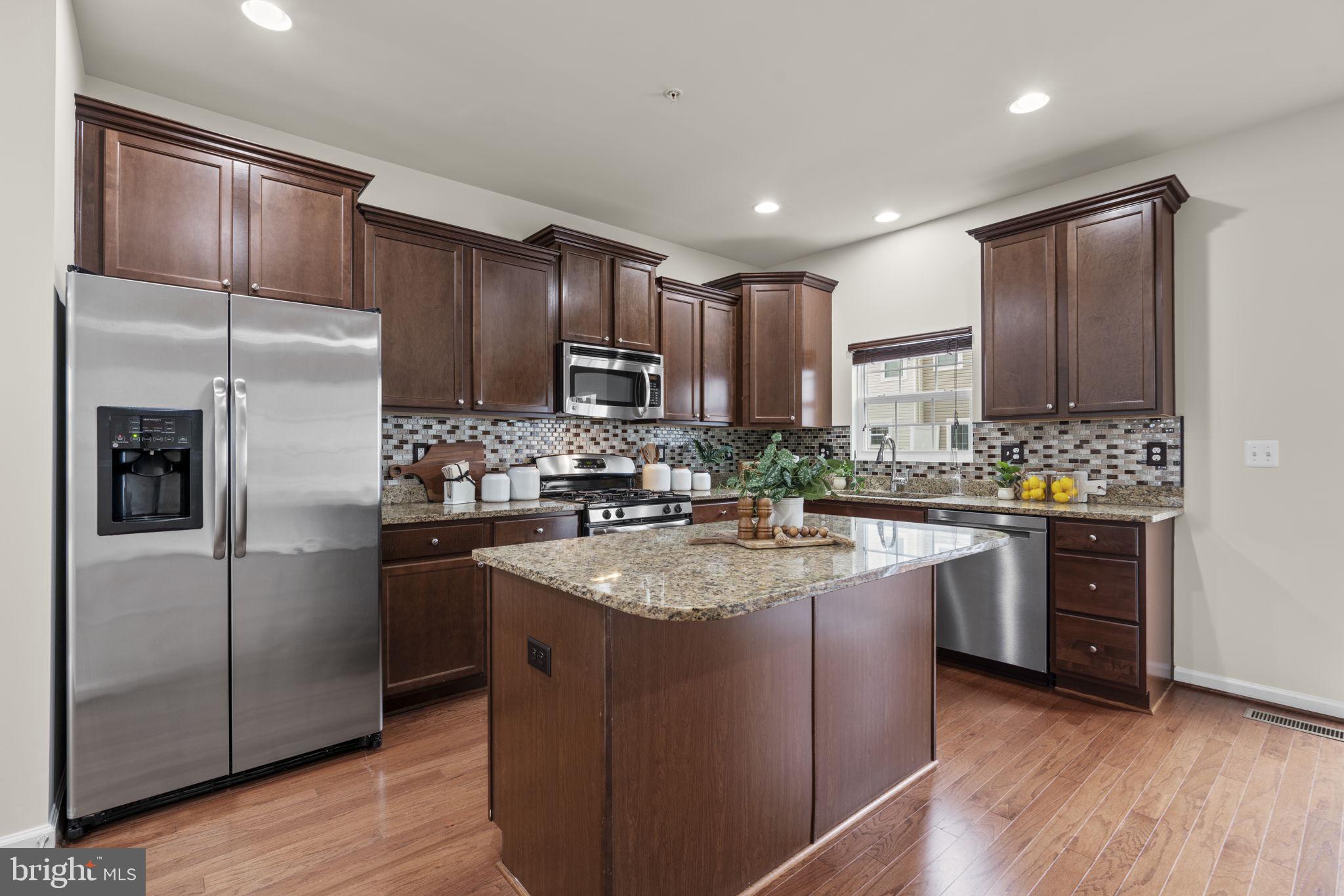 7707 Longbottom Road Elkridge, MD 21075 - Photo 6 of 48