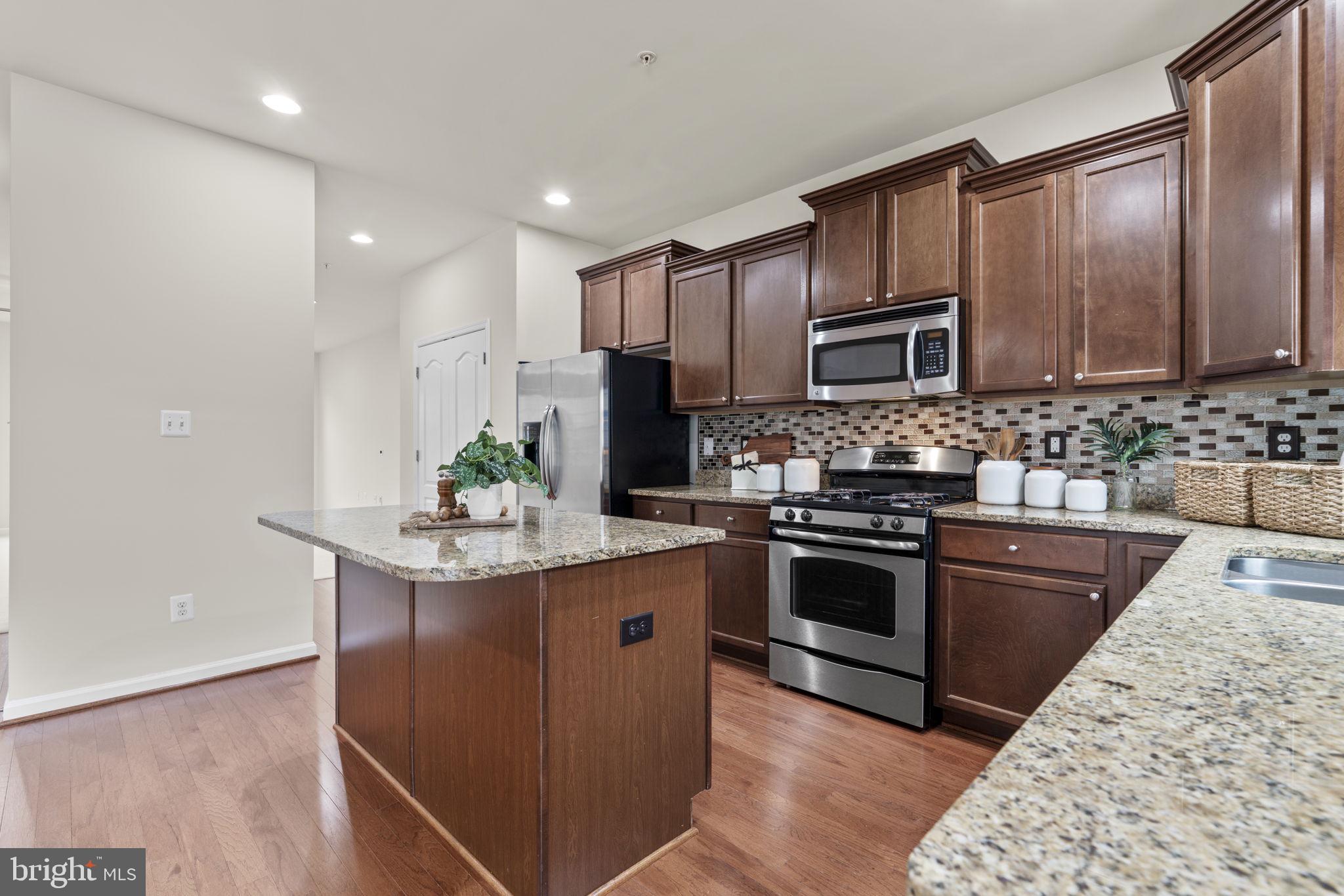 7707 Longbottom Road Elkridge, MD 21075 - Photo 7 of 48