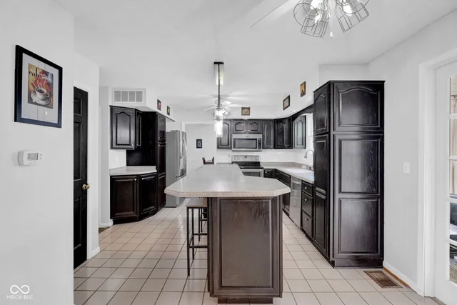 $369,900 | 595 Camelot Drive, Seymour, IN 47274