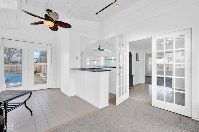 $369,900 | 595 Camelot Drive, Seymour, IN 47274