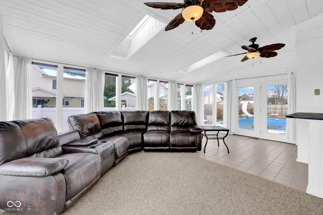 $369,900 | 595 Camelot Drive, Seymour, IN 47274