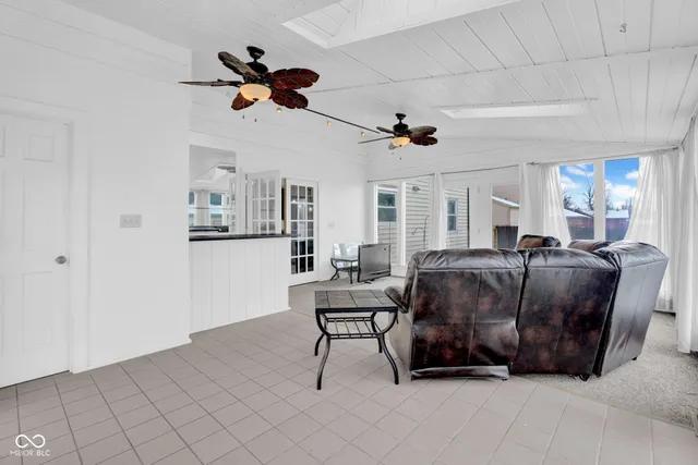 $369,900 | 595 Camelot Drive, Seymour, IN 47274