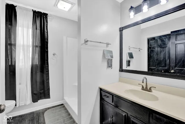 $369,900 | 595 Camelot Drive, Seymour, IN 47274