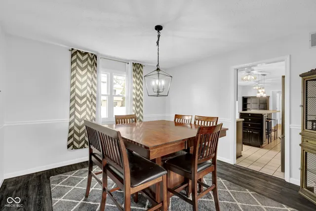 $369,900 | 595 Camelot Drive, Seymour, IN 47274