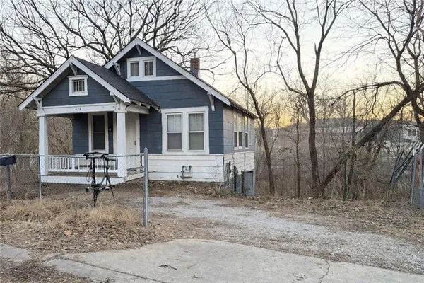 $175,900 | 428 South Kentucky Avenue, Independence, MO 64053