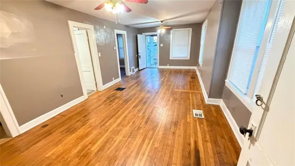 $175,900 | 428 South Kentucky Avenue, Independence, MO 64053