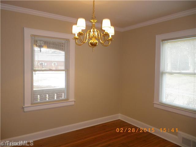 3372 Country Club Road Winston-Salem, NC 27104 - Photo 8 of 16 Dining Room.