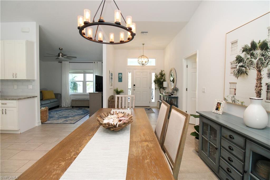 721 Logan Boulevard South Naples, FL 34119 - Photo 17 of 50