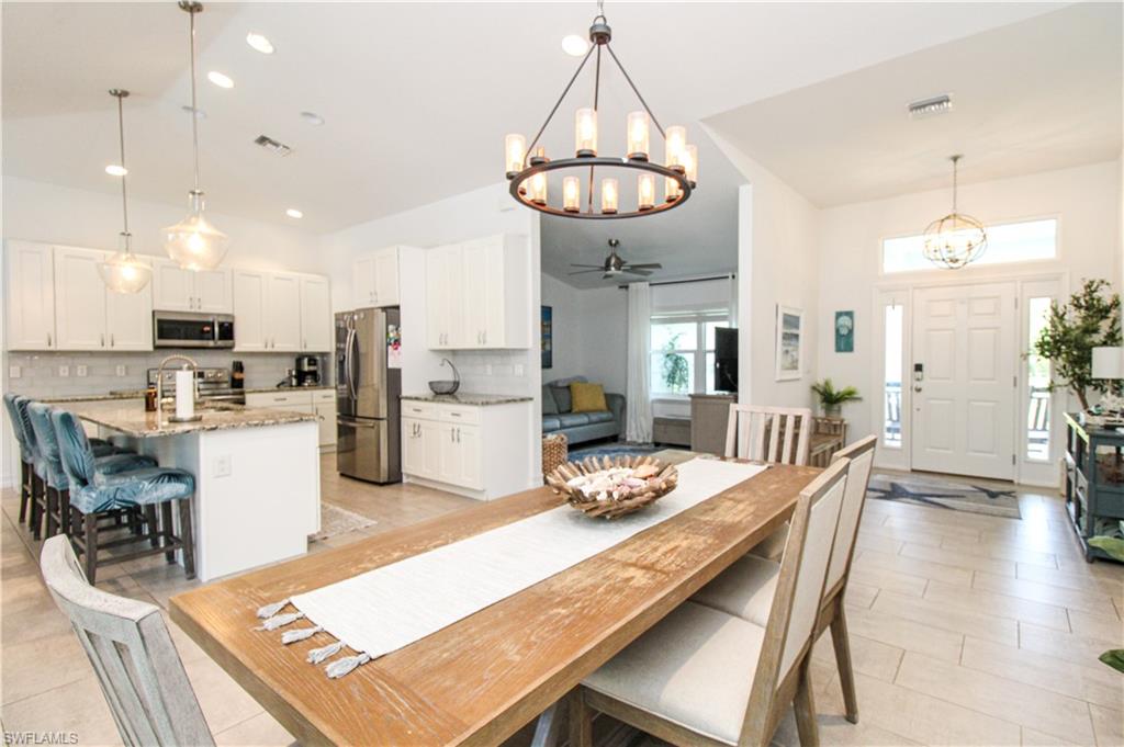 721 Logan Boulevard South Naples, FL 34119 - Photo 18 of 50