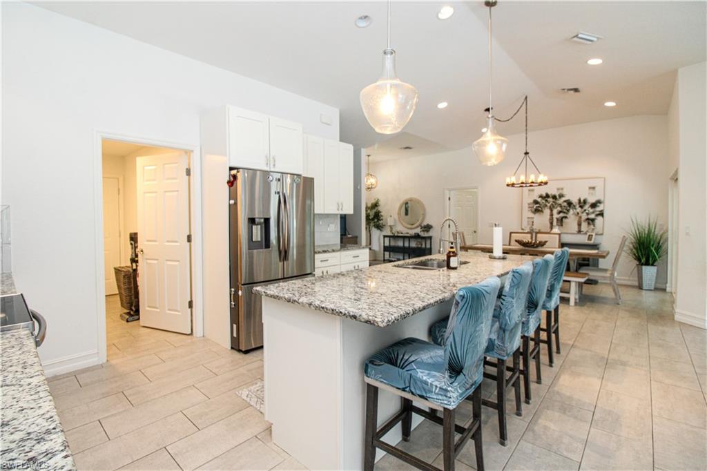 721 Logan Boulevard South Naples, FL 34119 - Photo 25 of 50