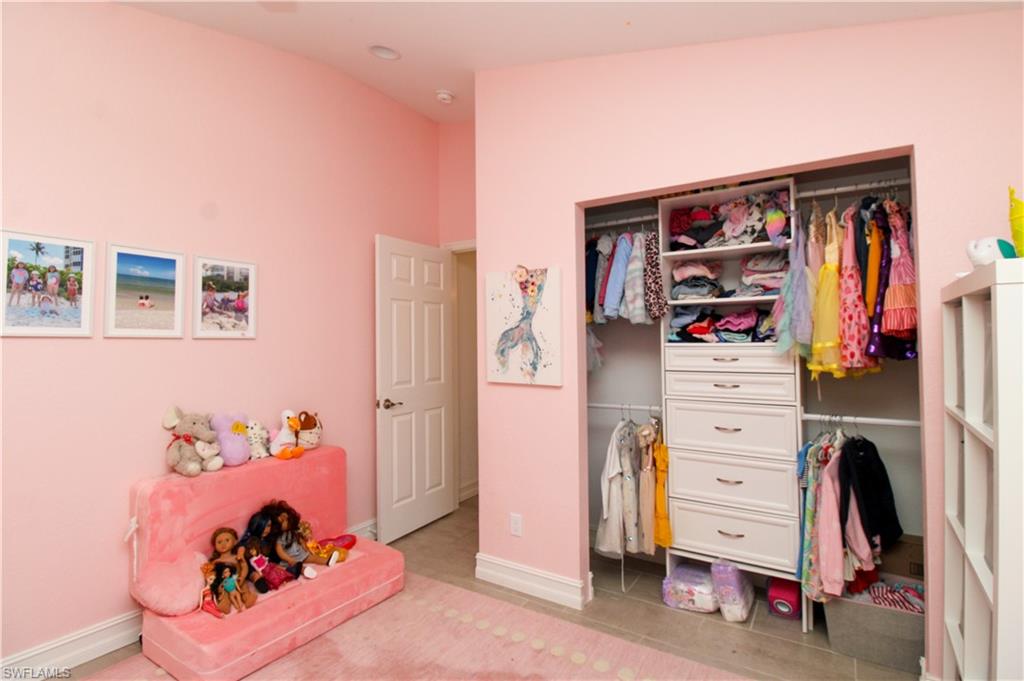 721 Logan Boulevard South Naples, FL 34119 - Photo 37 of 50