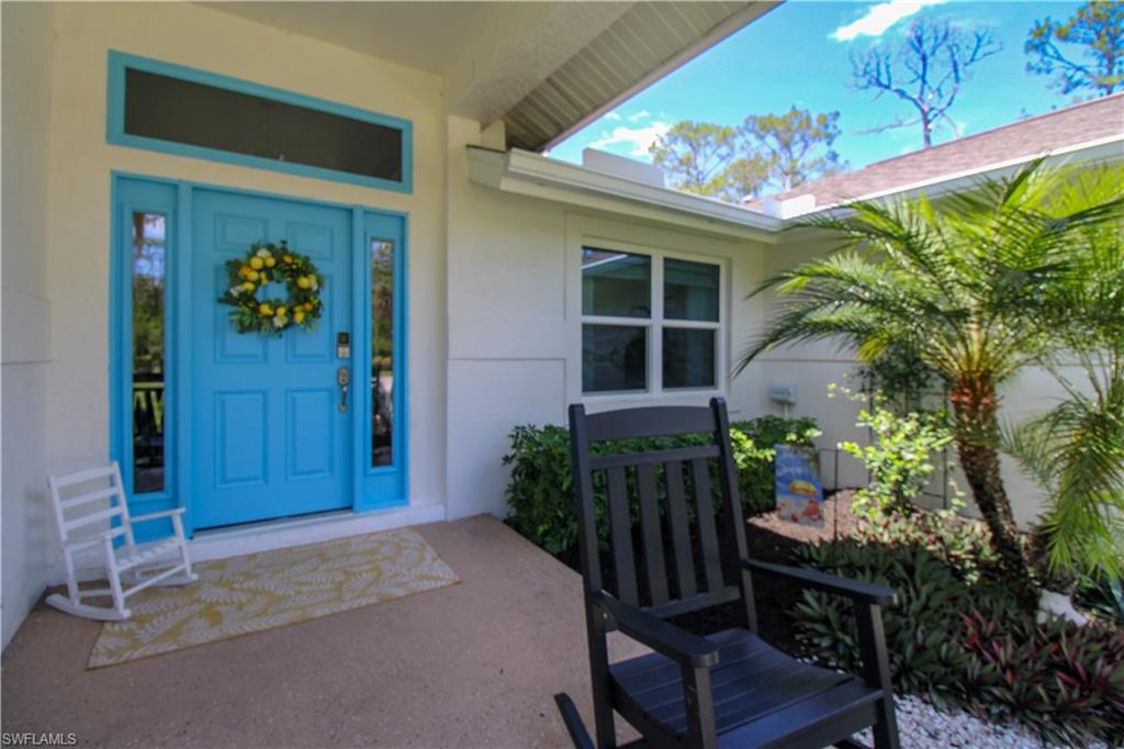 721 Logan Boulevard South Naples, FL 34119 - Photo 8 of 50