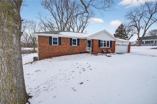 $259,000 | 542 Maple Avenue, Smithville, MO 64089