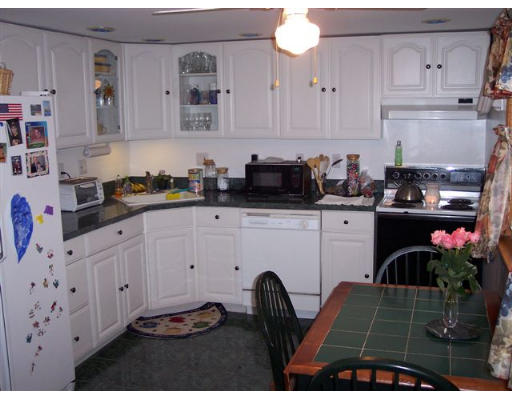 6 Alwin Street Boston, MA 02136 - Photo 4 of 12 Gallery Image 4