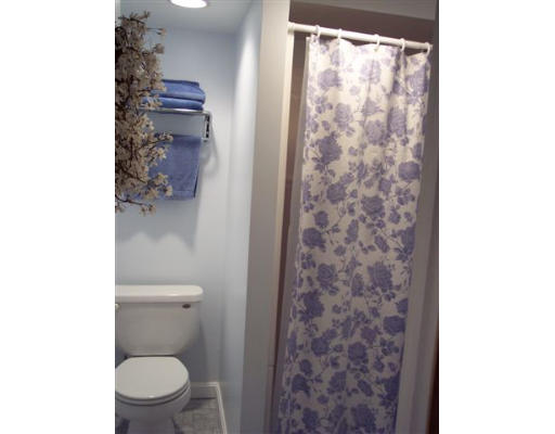 6 Alwin Street Boston, MA 02136 - Photo 10 of 12 Gallery Image 10