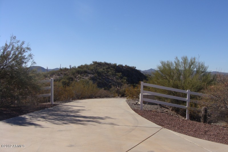 455 Stonehedge Ranch Road Wickenburg, AZ 85390 - Photo 5 of 23 Stonehedge ranch home 006