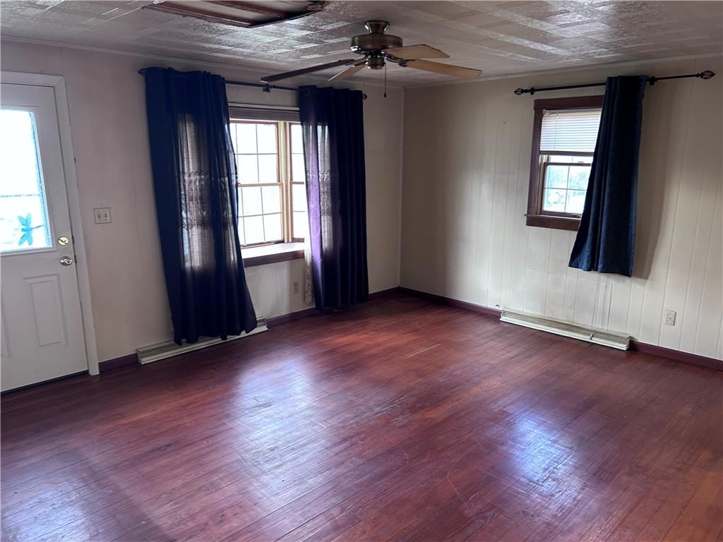 5827 Emlenton Clintonville Road Emlenton, PA 16373 - Photo 4 of 16