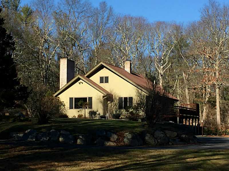 11 Danforth Street Rehoboth, MA 02769 - Photo 1 of 25 Exterior Front.